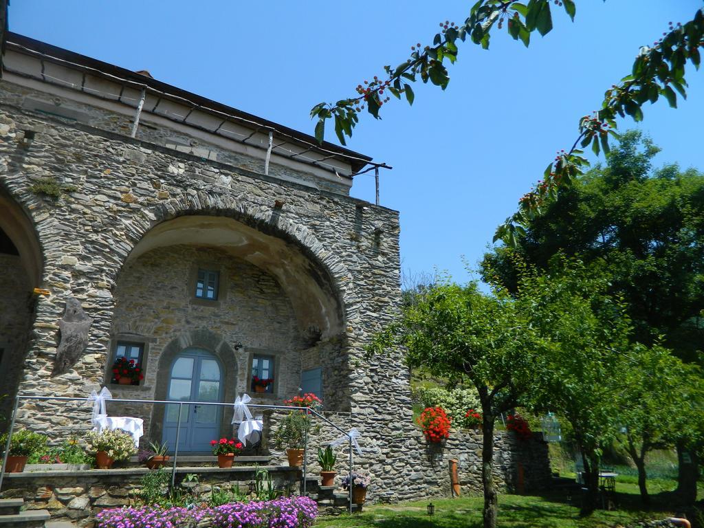 Agriturismo Casa Turchetti Comano  Exterior foto